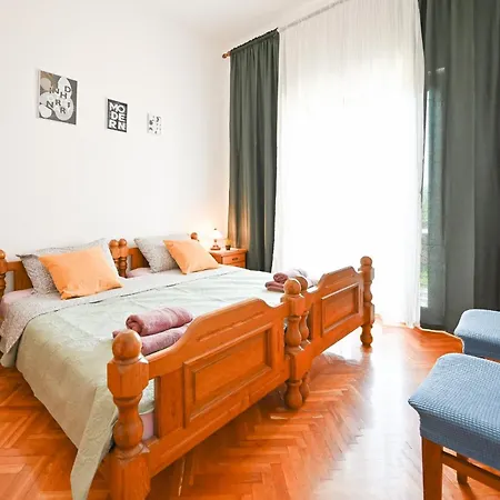Orbanic Valalta Apartment *