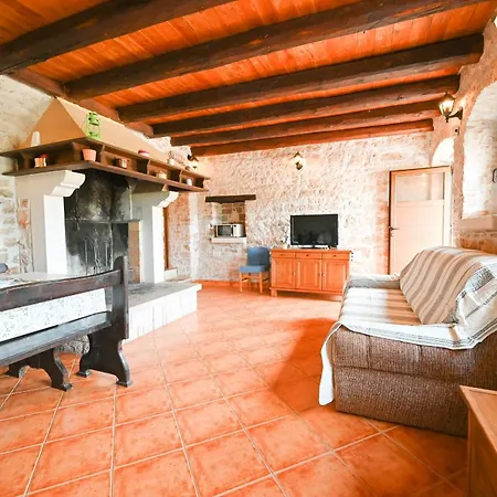 Orbanic Valalta Apartment *