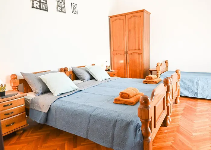 Orbanic Valalta Apartamento
